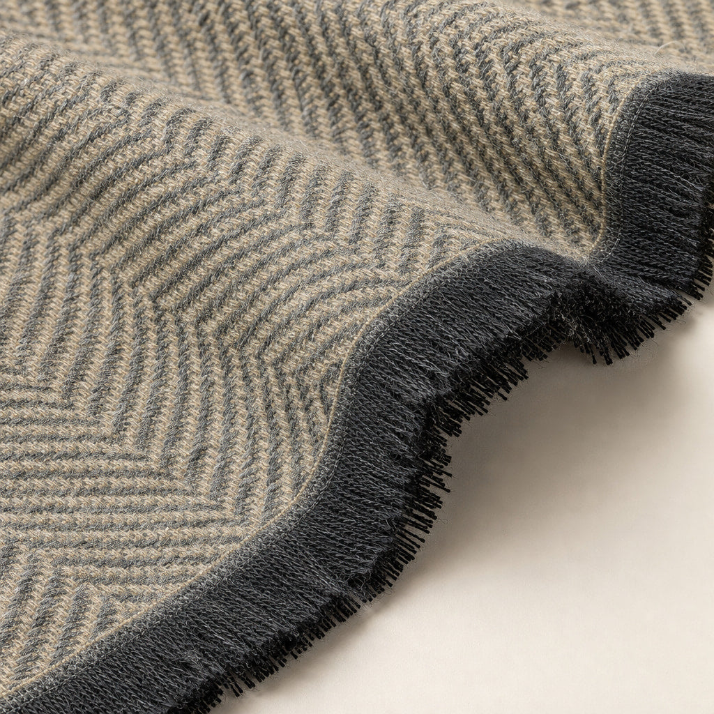 Cashmere Scarf Soft Knit Khaki – Fabric and Detail Close-Up