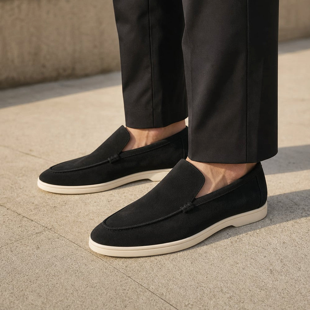 Carven | Loafers Moc-Toe Slip-On Flat Sole Black – Side Angle View