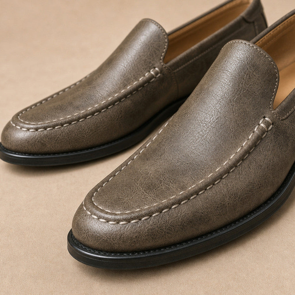 Cascon | Leather Loafer Slip On Brown – Fabric and Detail Close-Up