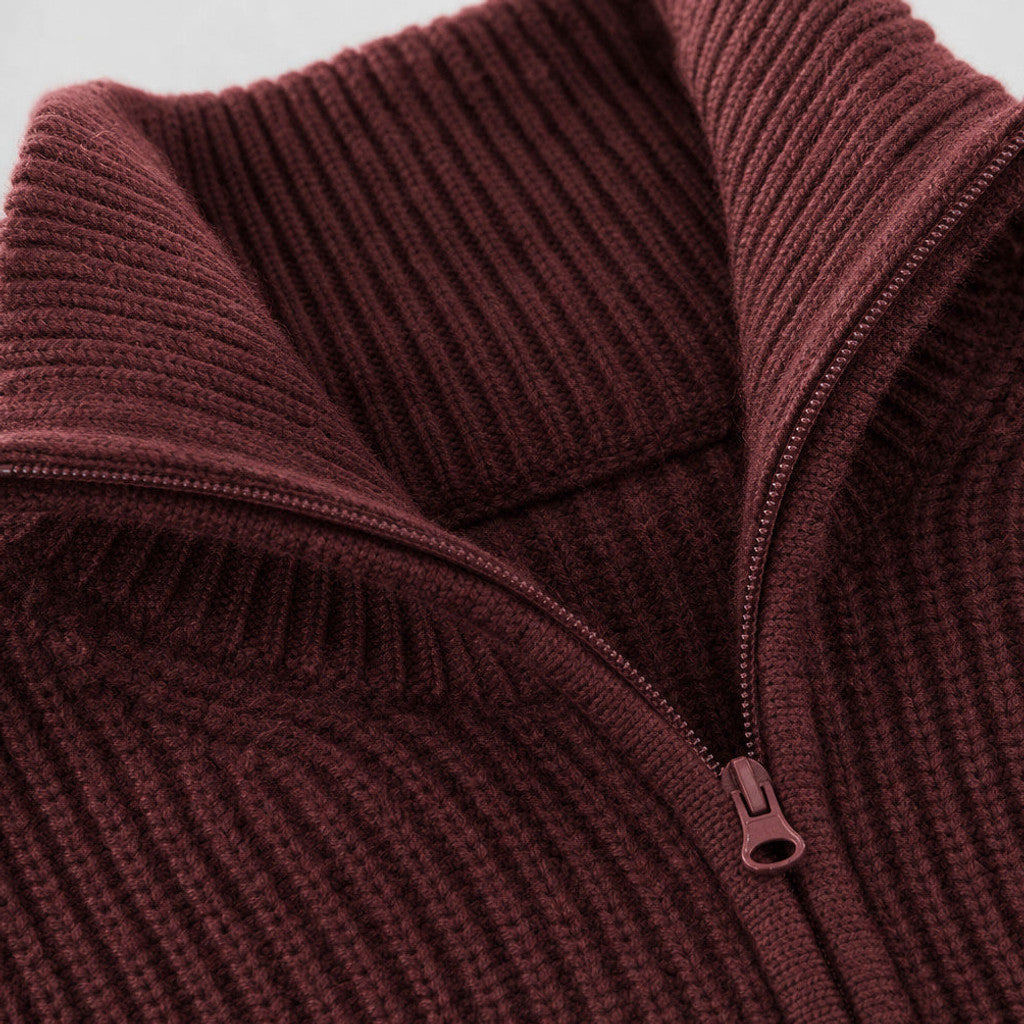 Chorton | Quarter Zip Jumper Ribbed Knit Wine Red – Fabric and Detail Close-Up