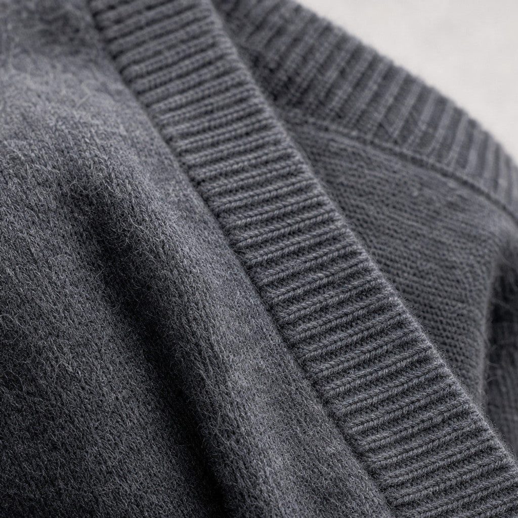 Foster | Sweater Vest V-Neck Button-Up Grey – Fabric and Detail Close-Up