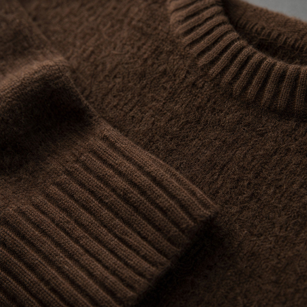 Crew Neck Jumper Three-Button Neck Brown – Fabric and Detail Close-Up