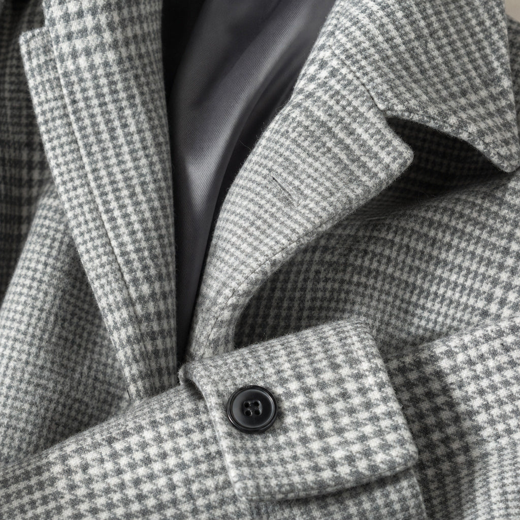 Raglan Sleeve Overcoat Checked Grey Grid – Fabric and Detail Close-Up