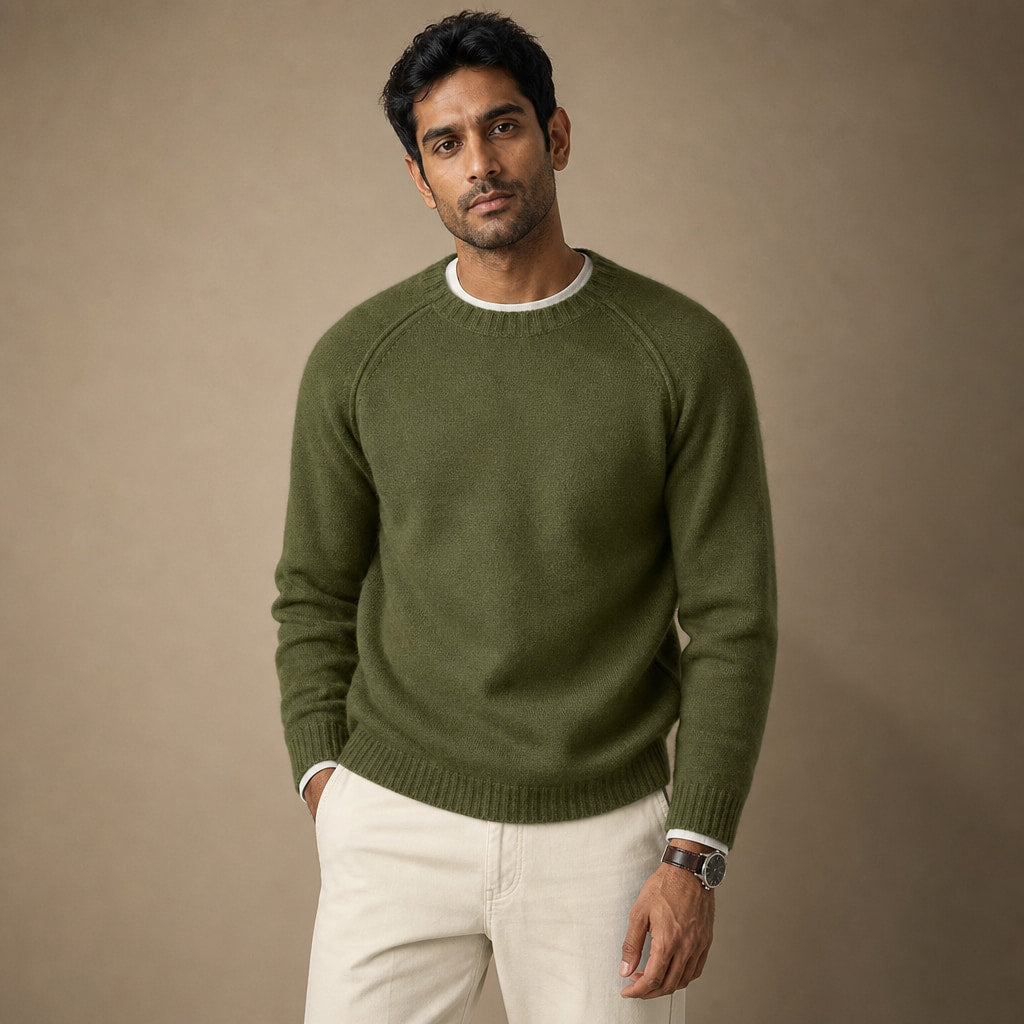 Crew Neck Sweater Raglan Sleeve Green – Product Photo