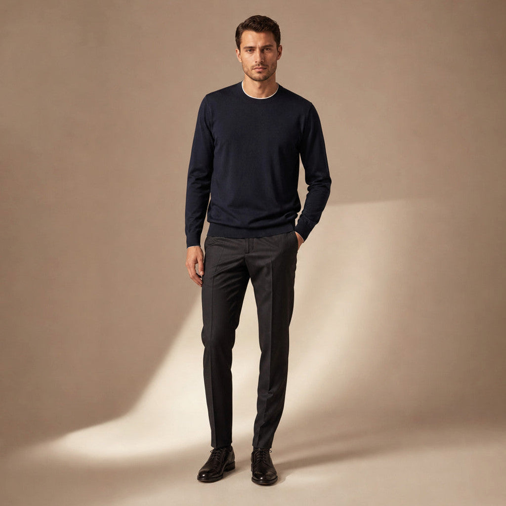 Oisin | Crewneck Jumper Cotton-Silk Fine Knit Deep Navy – Full Look