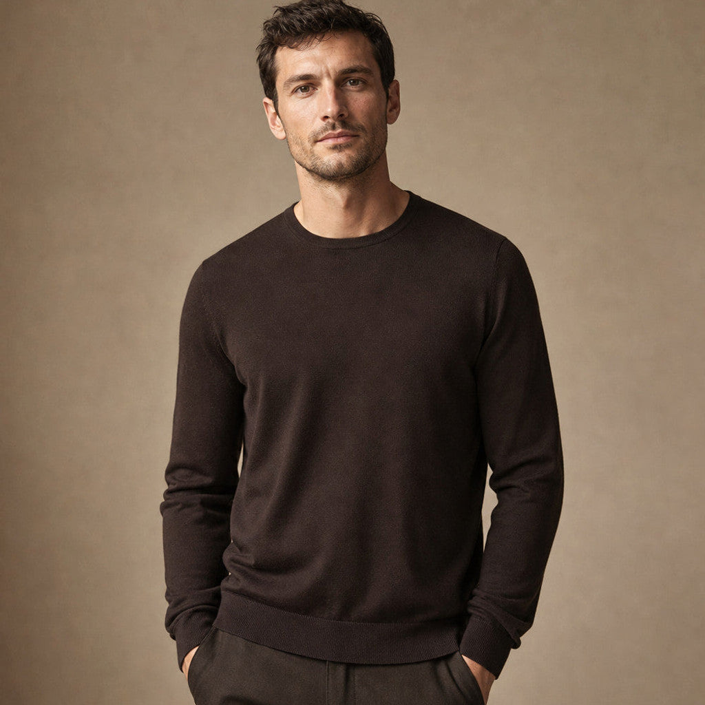 Ormond | Crewneck Jumper Fine Gauge Wool Dark Brown – Product Photo