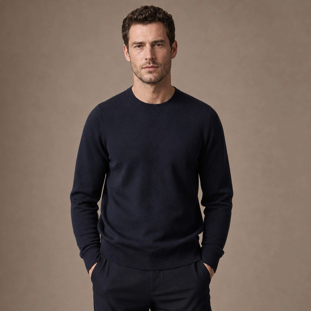 Ormond | Crewneck Jumper Fine Gauge Wool Midnight Navy – Product Photo