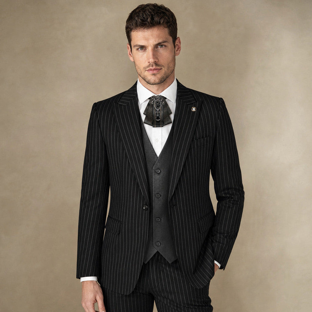 Ravon | Three Piece Suit Peak Lapel Black Black – Full Look