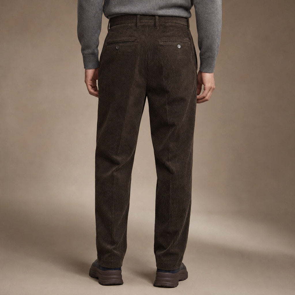 Vandor | Corduroy Pants Pleated Front Classic Fit – Styled Editorial Shot